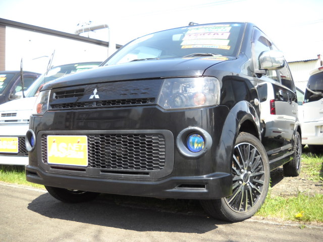 ���j�X�|�[�c RS�G�A�� 4WD