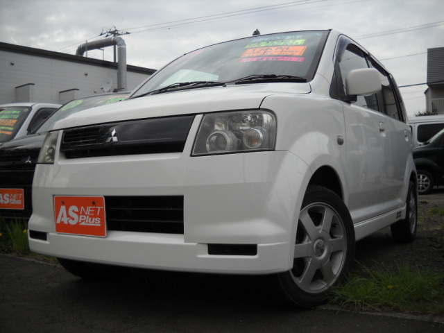 ���j�X�|�[�c �q�r�G�A���@4WD